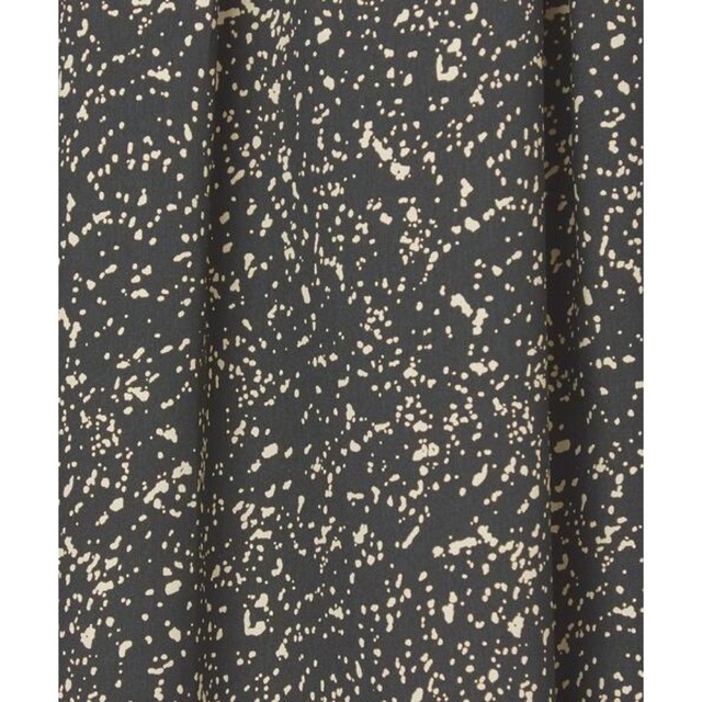 UNITED ARROWS green label relaxing(ユナイテッドアローズグリーンレーベルリラクシング)のマキシ丈スカート　黒　ブラック　ダルメシアン柄　ドット柄 レディースのスカート(ロングスカート)の商品写真