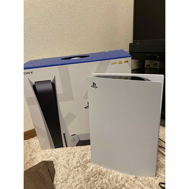 PlayStation(プレイステーション)のSONY PlayStation5 CFI-1100A01 エンタメ/ホビーのゲームソフト/ゲーム機本体(家庭用ゲーム機本体)の商品写真