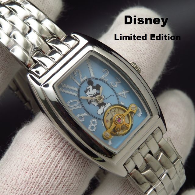 ディズニー　ミッキー手巻き腕時計メンズ