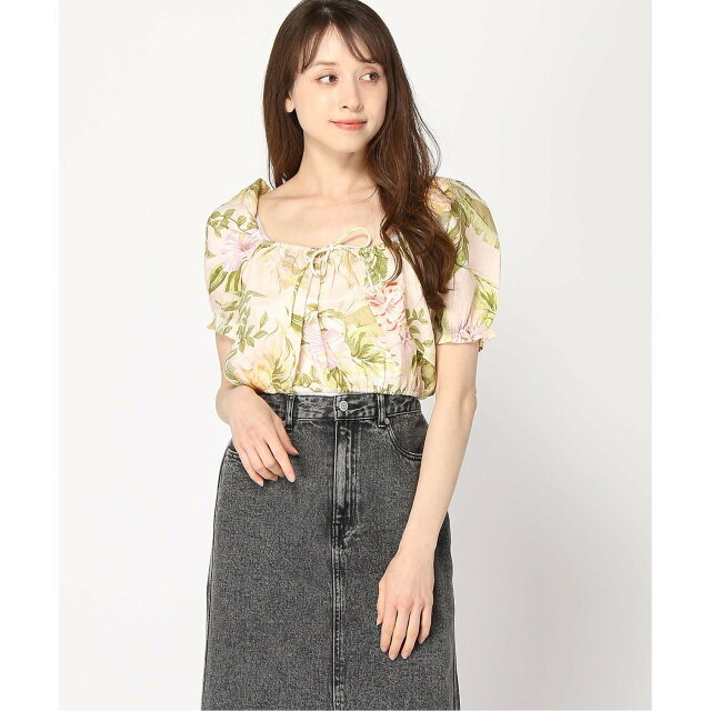 GUESS(ゲス)の【グリーン(P63Y)】(W)Eco Mayara Linen Cropped Top レディースのトップス(その他)の商品写真