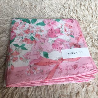 ニナリッチ(NINA RICCI)の【底値まで値下げ‼︎】ニナリッチ ハンカチ☆新品未使用☆(ハンカチ)