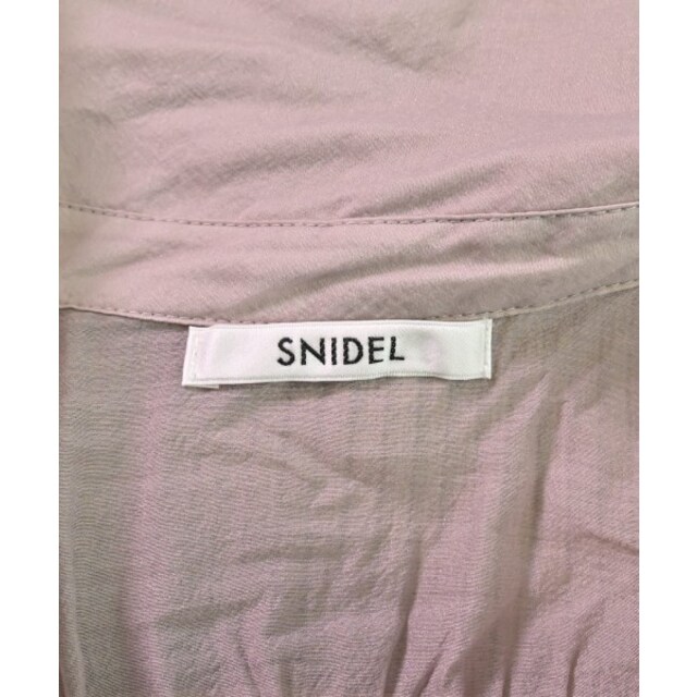 SNIDEL(スナイデル)のSNIDEL スナイデル ワンピース F ベージュ 【古着】【中古】 レディースのワンピース(ひざ丈ワンピース)の商品写真