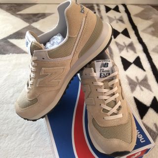 ニューバランス(New Balance)のNEWバランス574 ベージュ(スニーカー)