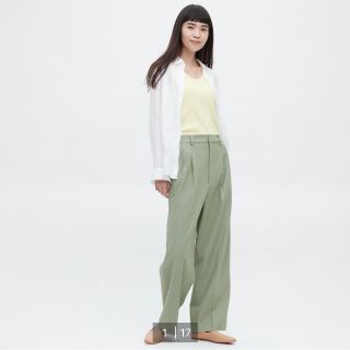 ユニクロ(UNIQLO)のUNIQLO ユニクロ　タックワイドパンツ　W62.5(その他)