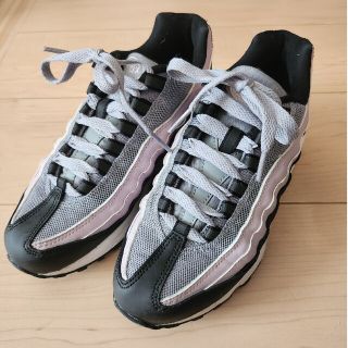 ナイキ(NIKE)のNIKE  AIRMAX22.5(スニーカー)