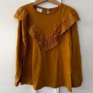 ザラ(ZARA)のZARAザラ▪︎フリルカットソー　140(Tシャツ/カットソー)