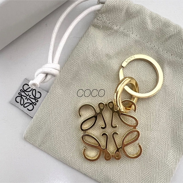 LOEWE ロエベ アナグラム キーリング チャーム キーホルダー 新品