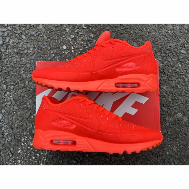 NIKE(ナイキ)のNIKE AIR MAX 90 ULTRA MOIRE ナイキ エアマックス メンズの靴/シューズ(スニーカー)の商品写真