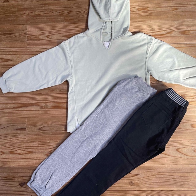 最新 服 まとめ売り 120 130 140 おまけ付き まとめ売り 110〜120cm アウター ロンT パンツ ユニクロ gap