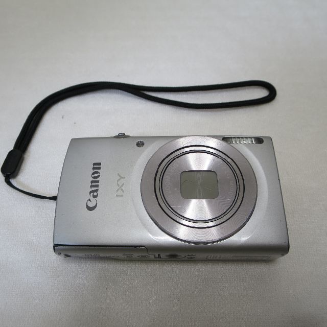 コンパクトデジタルカメラcanon IXY 200 本体のみです。