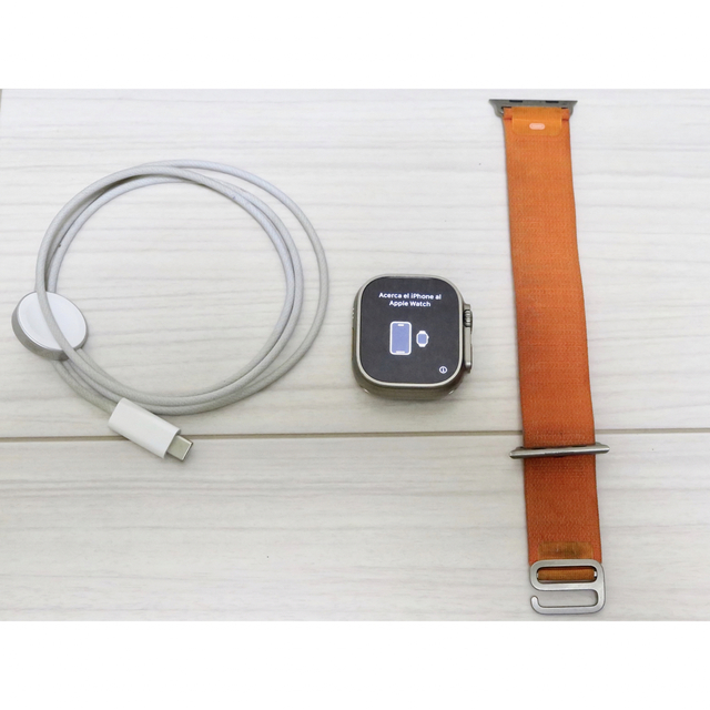 Apple Watch(アップルウォッチ)のApple Watch Ultra 49 チタニウム　オレンジアルパインループ メンズの時計(腕時計(デジタル))の商品写真