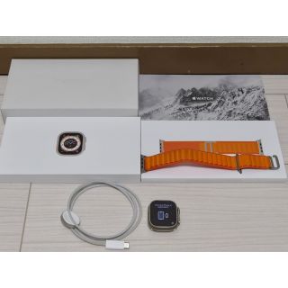 アップルウォッチ(Apple Watch)のApple Watch Ultra 49 チタニウム　オレンジアルパインループ(腕時計(デジタル))