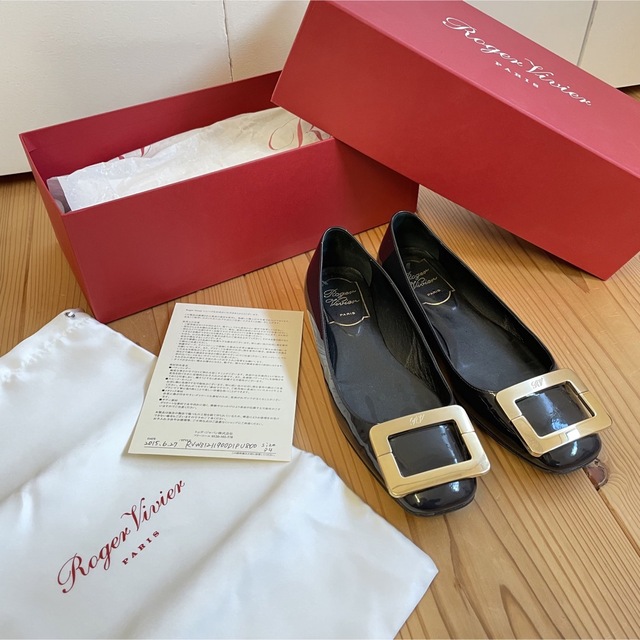 送料無料・正規品 Roger Vivier ロジェヴィヴィエ フラットシューズ 34