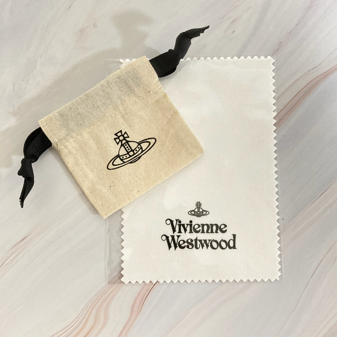 Vivienne Westwood(ヴィヴィアンウエストウッド)のヴィヴィアン　カフスボタン　シルバー×ブラック　ディアマンテ メンズのファッション小物(カフリンクス)の商品写真