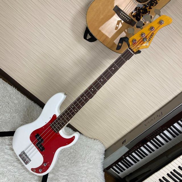 ボトムを作り続け40年 【5024】 FGN フジゲン precision bass 赤 富士