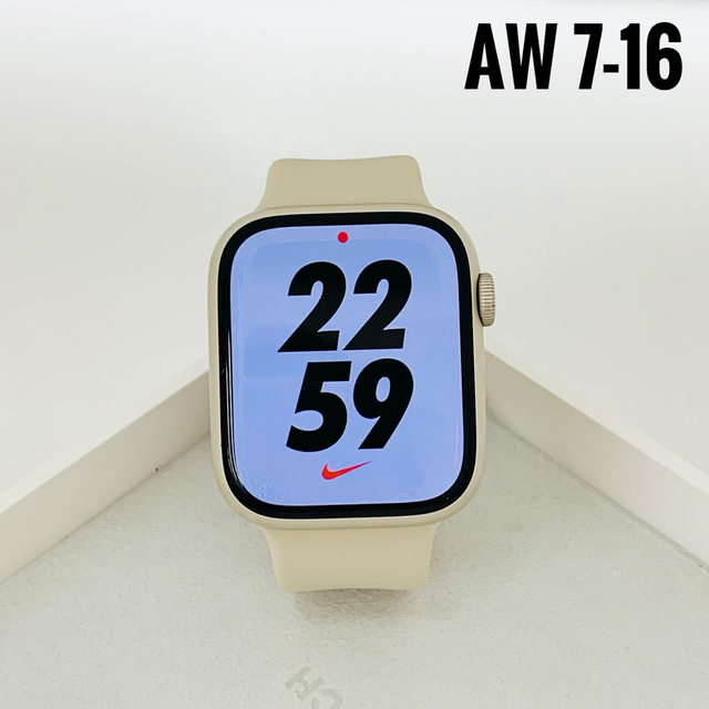 Apple Watch(アップルウォッチ)のApple Watch series 7 45mm GPS NikeAW7-16 スマホ/家電/カメラのスマホ/家電/カメラ その他(その他)の商品写真