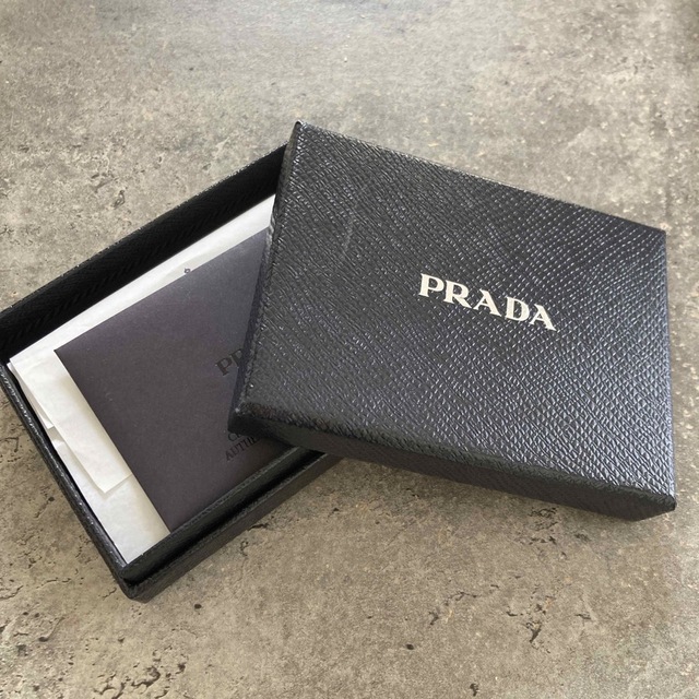 PRADA プラダ　キーケース　ブラック　サフィアーノ 7