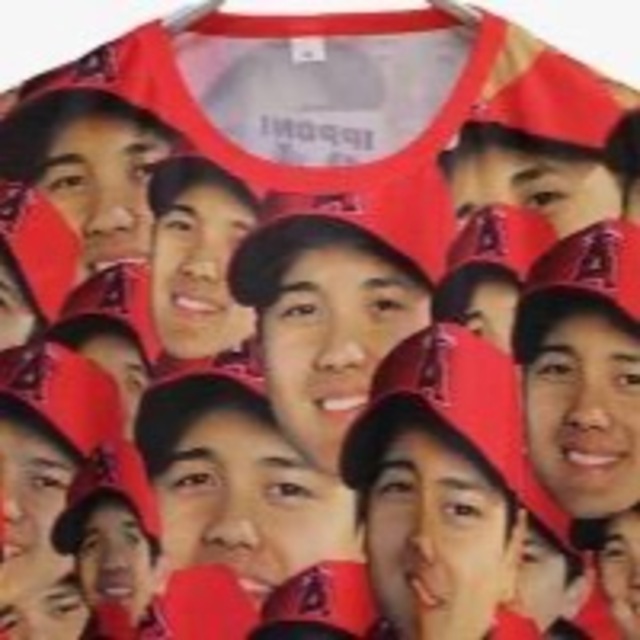 大谷翔平選手　顔だらけTシャツ　XL　　米国輸入正規品 未使用