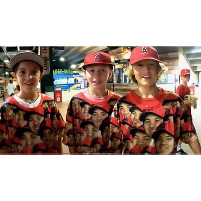 大谷翔平選手　顔だらけTシャツ　XL　　米国輸入正規品 未使用