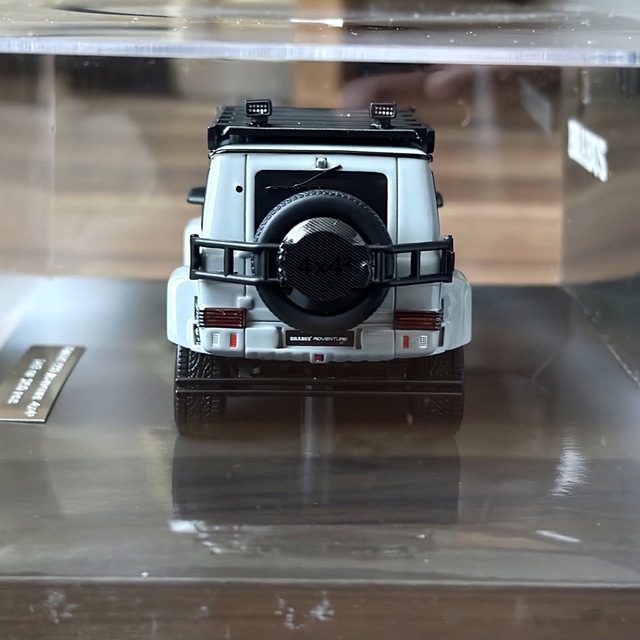 ミニチャンプス 1/43 ブラバス 550 アドベンチャー メルセデスベンツ ミニチャンプス 1/43 ブラバス 550 アドベンチャー メルセデスベンツ