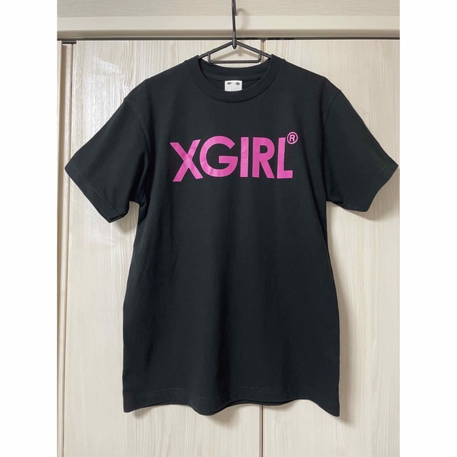 X-girl(エックスガール)のX-girl   黒シャツ レディースのトップス(Tシャツ(半袖/袖なし))の商品写真