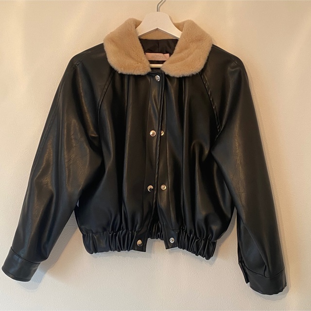 the Virgins(ザヴァージンズ)のthe virgins leather cuff fur jacket レディースのジャケット/アウター(その他)の商品写真