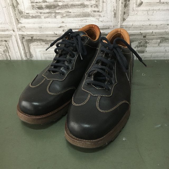 Tricker's　トリッカーズ　スニーカー　USED