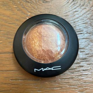 マック(MAC)のゴールドディポジット(フェイスパウダー)