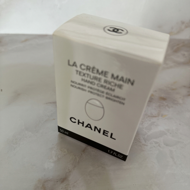 CHANEL(シャネル)のCHANEL ハンドクリーム　ラ　クレームマンリッシュ コスメ/美容のボディケア(ハンドクリーム)の商品写真