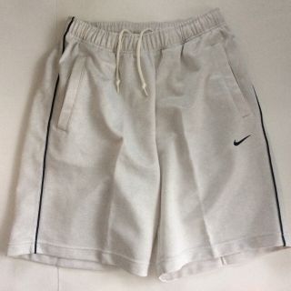 ナイキ(NIKE)のお値下げ❗️ナイキ  woman‘s トレーニングショートパンツ M 日本製(ウェア)