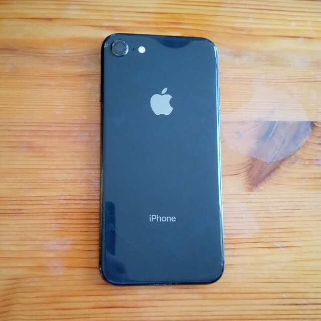 iPhone(アイフォーン)のiPhone8 256GB ジャンク スマホ/家電/カメラのスマートフォン/携帯電話(スマートフォン本体)の商品写真