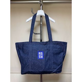 RAF SIMONS(トートバッグ)のフリマアイテム一覧 RAF SIMONS(トートバッグ)のフリマアイテム一覧