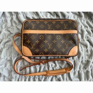 ルイヴィトン(LOUIS VUITTON)のトロカデロ27 ルイヴィトン　鞄　かばん　バッグブラウン(ハンドバッグ)