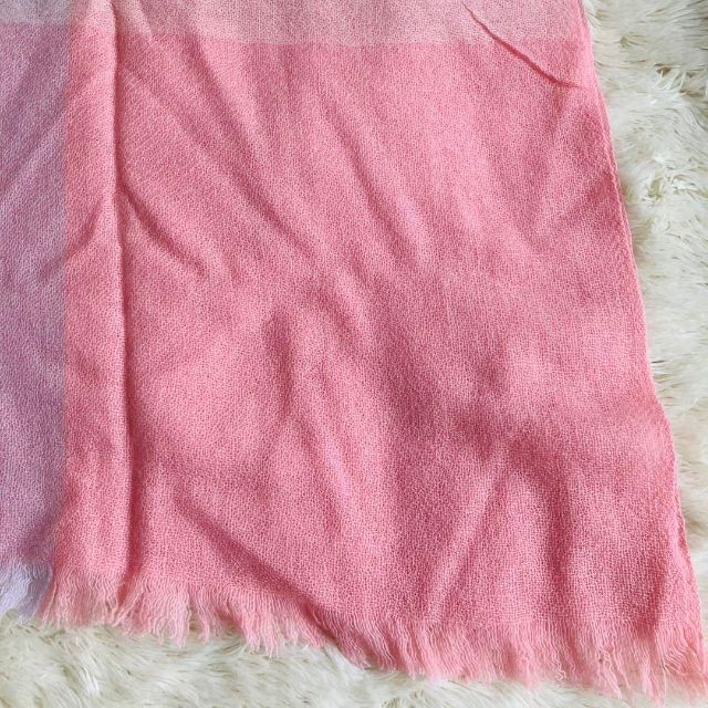 新品未使用♥︎FURLA フルラ♥︎カシミヤ♥︎洗えるストール♥︎大判チェック♥ 上品 FURLA(フルラ) カシミヤ100% 大判ストール マフラー ピンク 未使用