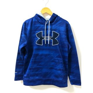 アンダーアーマー(UNDER ARMOUR)のUNDER ARMOUR（アンダーアーマー）MTR1175　フリース　ビックロゴ　プルオーバー　フーディー　パーカー　【中古】【007】(パーカー)