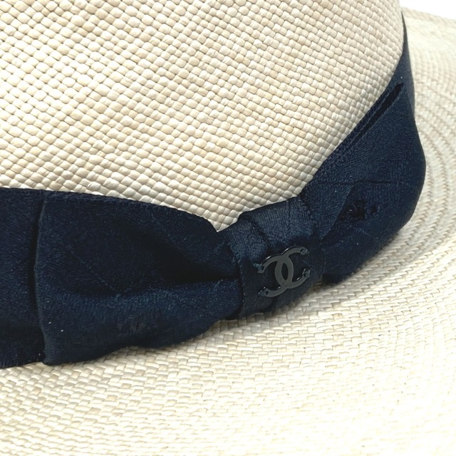 CHANEL(シャネル)のシャネル CHANEL グログランリボン 19V CC ココマーク ハット ストローハット 帽子 ストロー ベージュ レディースの帽子(その他)の商品写真