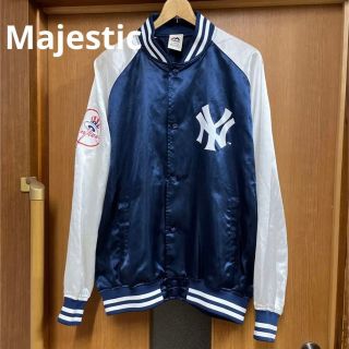 Majestic - マジェスティック カレッジ刺繍 中綿プルオーバー