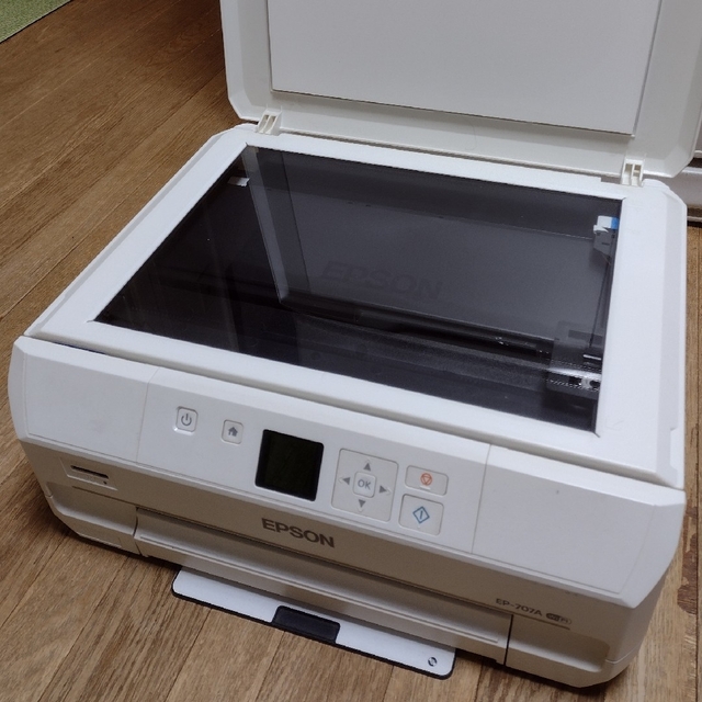 EPSON(エプソン)の【ジャンク品】EPSON　エプソン　プリンター　EP-707A　廃インク吸収限界 スマホ/家電/カメラのPC/タブレット(PC周辺機器)の商品写真