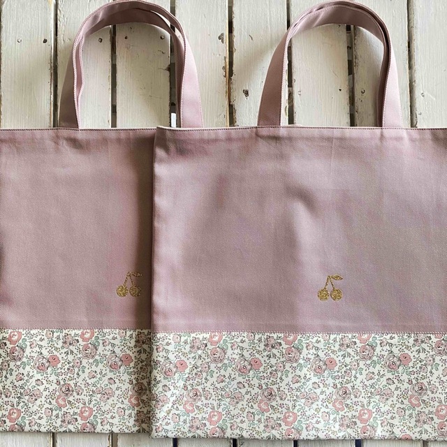 muki様☆リバティプリント使用×さくらんぼワッペンレッスン muki様☆リバティプリント使用×さくらんぼワッペンレッスン
