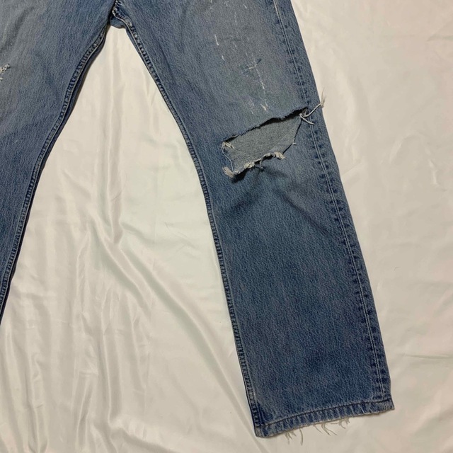 501(ゴーマルイチ)のVintage Levi's 501 ダメージ　ジーンズ メンズのパンツ(デニム/ジーンズ)の商品写真