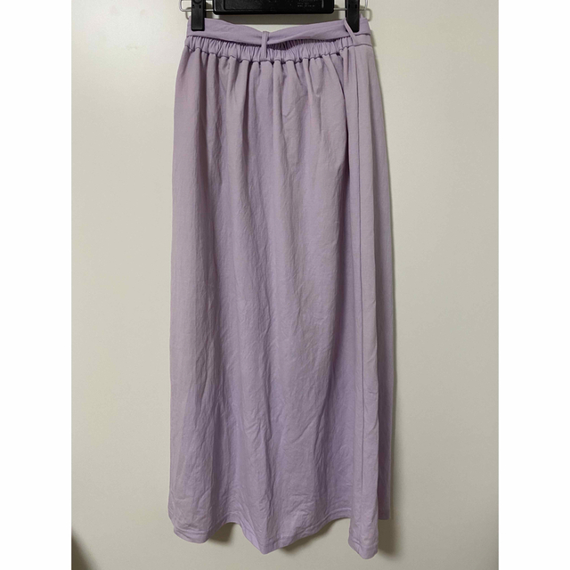 GU(ジーユー)のGU スカート プリーツ リボン ジーユー M 紫 パープル パステル レディースのスカート(ロングスカート)の商品写真