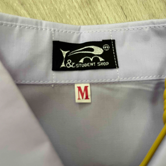 【新品未使用】レディース　カッターシャツ　S〜Mサイズ　半袖 レディースのトップス(シャツ/ブラウス(半袖/袖なし))の商品写真