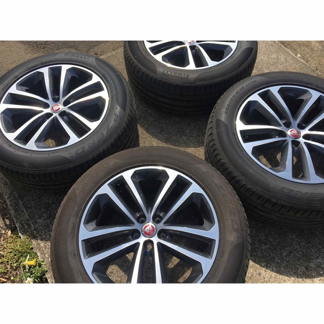定番入荷 JAGUARジャガー 純正 E-pace タイヤホイール タイヤ付き