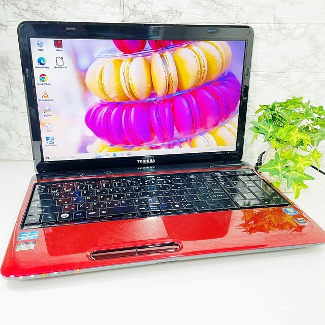 東芝 - 美品✨綺麗な赤✨オフィス付き✨カメラ付き✨大容量✨すぐ