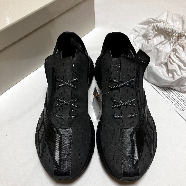 Maison Martin Margiela(マルタンマルジェラ)の新品 US10 EU43 マルジェラ リーボック スニーカー 黒 4305 メンズの靴/シューズ(スニーカー)の商品写真