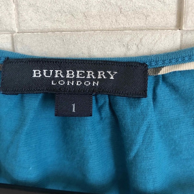 BURBERRY(バーバリー)のバーバリー レディースのトップス(カットソー(半袖/袖なし))の商品写真