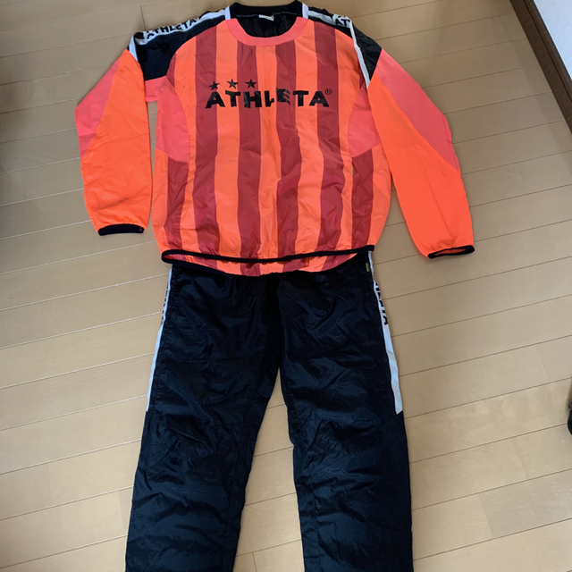 ATHLETA(アスレタ)のアスレタ　ピステ　セットアップ　 スポーツ/アウトドアのサッカー/フットサル(ウェア)の商品写真