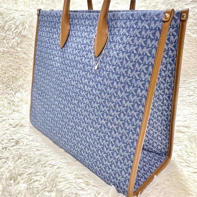 Michael Kors マイケルコース　モノグラム　新品　未使用