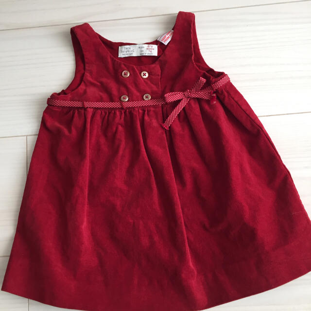 ZARA KIDS(ザラキッズ)の【もんちゃん様専用】新品 ZARAbaby コーデュロイワンピース キッズ/ベビー/マタニティのベビー服(~85cm)(ワンピース)の商品写真