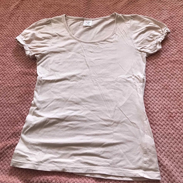 同梱¥100  パフスリーブTシャツ レディースのトップス(Tシャツ(半袖/袖なし))の商品写真
